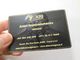 Os cartões pretos matte materiais de bronze do metal com laser gravam o logotipo do ouro