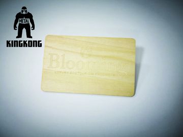 Os cartões de madeira da microplaqueta RFID de  1K IC com gravura Silkscreen a impressão