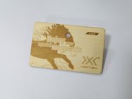 Cartão de madeira do membro do negócio do tamanho do cartão de crédito CR80 com a microplaqueta de NFC IC 13.56MHZ
