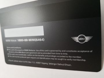 Cartão matte do membro do PVC do preto com a assinatura imprimindo UV lustrosa do branco da listra magnética de HiCo