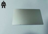 A prata lisa anodizou cartões de alumínio gravados 85x54mm